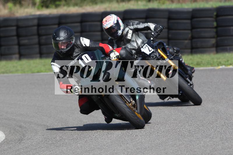 Archiv-2022/57 29.08.2022 Plüss Moto Sport ADR/Einsteiger/10